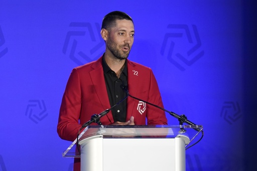 Clint Dempsey says the US Soccer Federation is taking too long to hire a coach