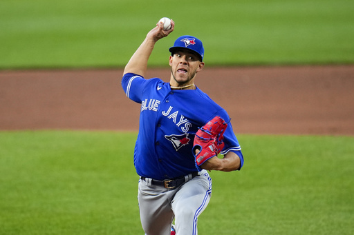 Toronto's José Berríos has no-hitter through 6 innings against Orioles