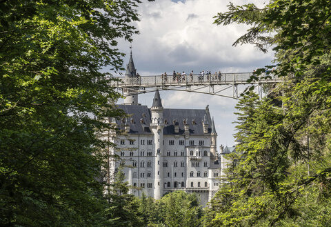 German police appeal for witness footage of attack in which Americans were thrown into Alpine gorge