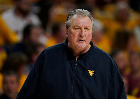 West Virginia's Bob Huggins arrested on suspicion of drunken driving in Pittsburgh