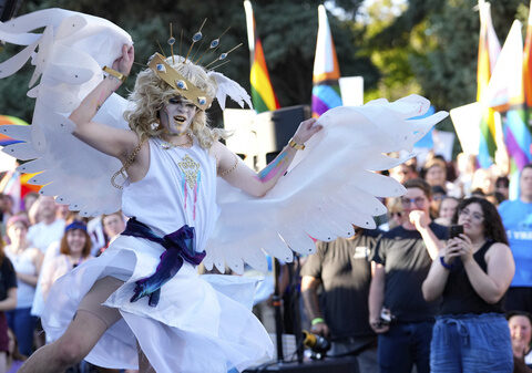 A Utah city violated the First Amendment in denying a drag show permit, judge rules