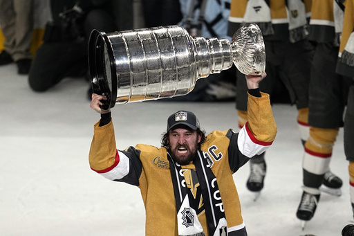 Golden Knights blast Panthers 9-3 in Game 5 to capture first Stanley Cup title