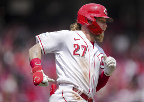 Jake Fraley's homer sends the surging Reds to their 11th straight win, 5-3 over the Rockies