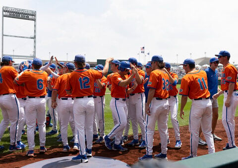 Florida locks up spot in the College World Series finals with a 3-2 win over TCU