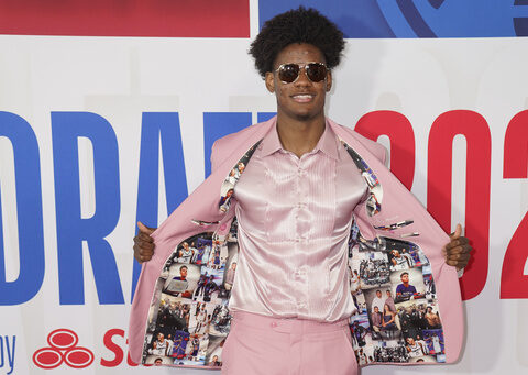 Live updates | NBA Draft starts with the annual fashion show