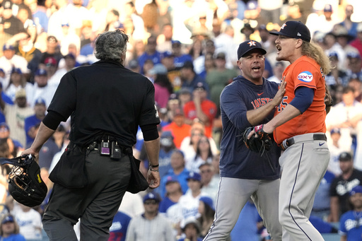 Dodgers rally to beat Astros 8-7 after Houston reliever Stanek called for balk in 8th