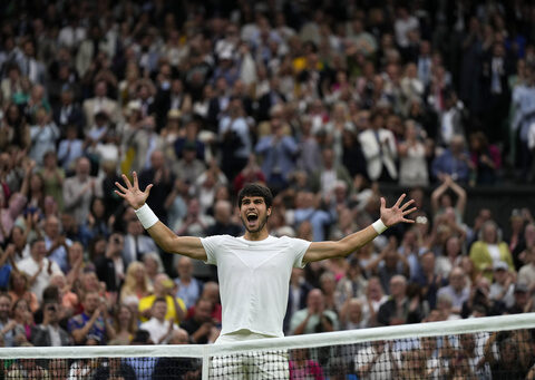 Carlos Alcaraz will face Novak Djokovic in a Wimbledon men's final for the ages