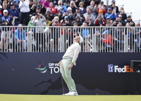 McIlroy birdies last 2 holes to win Scottish Open, beating MacIntyre by 1 shot