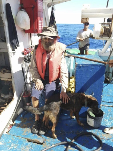 Rescued Australian man and dog who were adrift 3 months in Pacific set to arrive in Mexican port