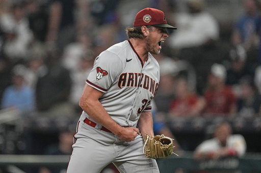 Diamondbacks outlast the Braves 16-13 to snap 4-game losing streak