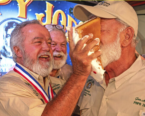 Annual Hemingway Look-Alike Contest begins in Florida Keys