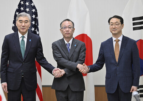 Japanese, US, and South Korean officials condemn the North's weapons plans but urge dialogue