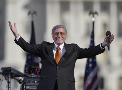 Friends and admirers of Tony Bennett react to the news of his death