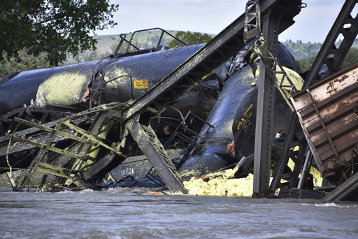 Tar balls are being found 100 miles downstream from Yellowstone River train derailment