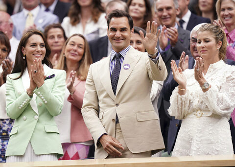 Roger Federer receives a lengthy standing ovation at Wimbledon from fans. And from Princess Kate