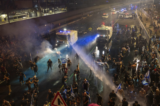 Israeli doctors walk off the job and more strikes are threatened after law weakening courts passes