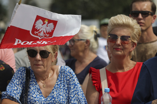 Poland's population constantly shrinking despite pro-family policy