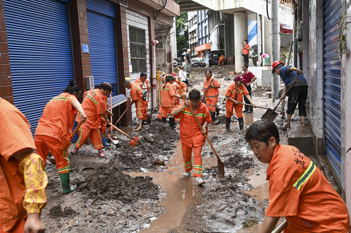 15 killed by floods in southwestern China as seasonal torrents hit mountain areas