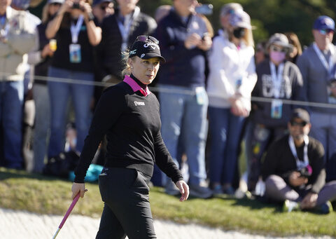 Morgan Pressel makes transition from 18th green to 18th tower for NBC