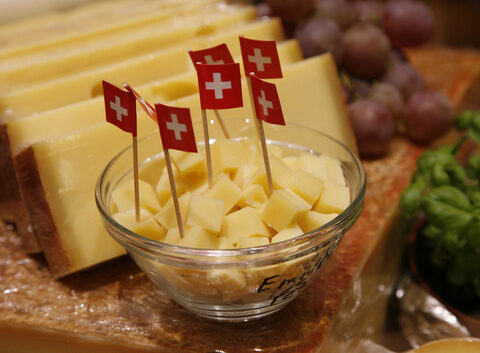 Switzerland to become a net importer of cheese this year for the first time