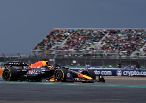 Verstappen takes 6th F1 victory in a row at British GP as Norris wins battle with Hamilton for 2nd