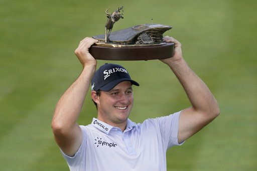 Sepp Straka wins John Deere Classic with final-round 62 despite closing double bogey