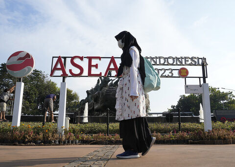 Myanmar violence and sea disputes to dominate ASEAN talks joined by US, Russian and Chinese envoys