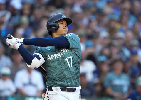 Shohei Ohtani takes note of Seattle crowd asking for him to call Northwest home