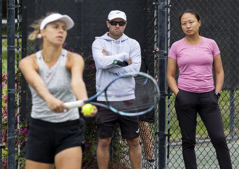 Women's tennis tour program provides education, exposure for female coaches