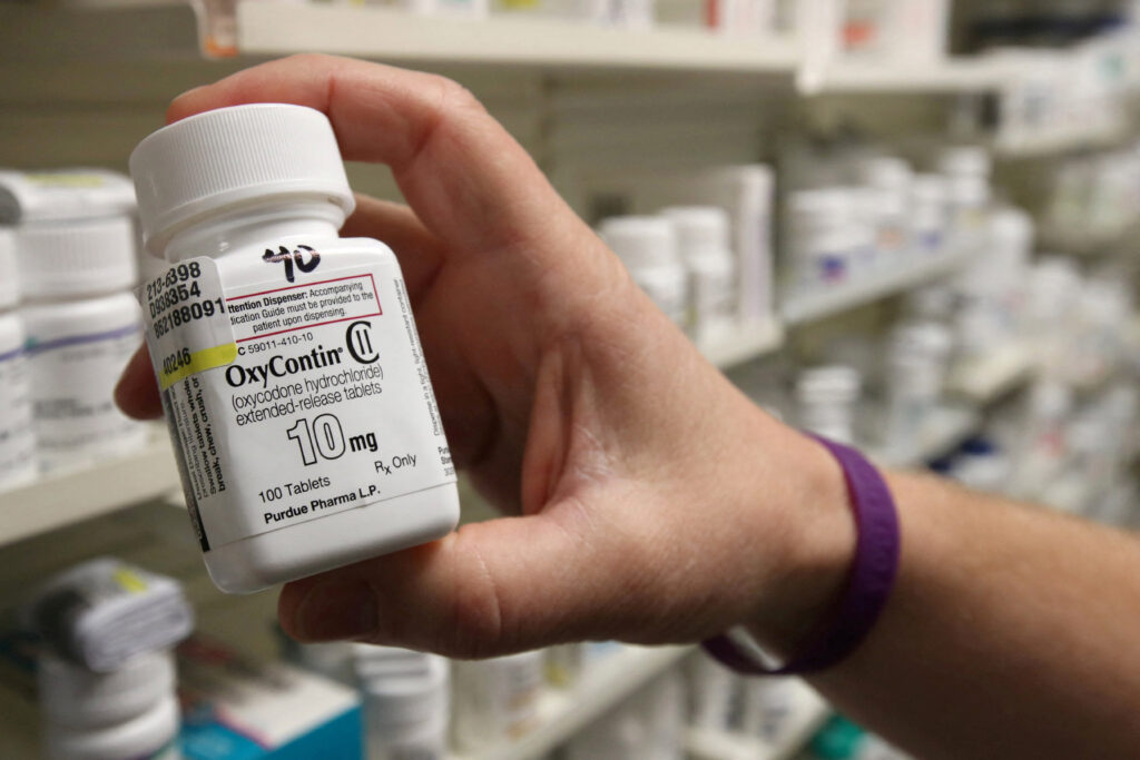 US Supreme Court halts Purdue Pharma bankruptcy settlement pending review