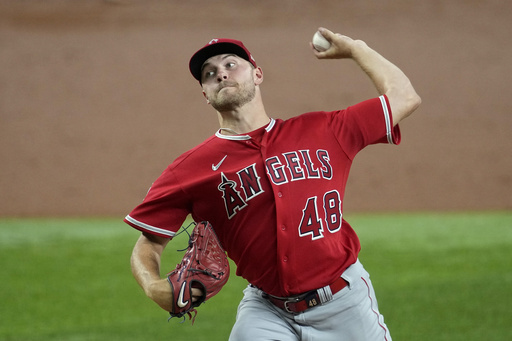 Angels left-hander Reid Detmers has no-hitter through 6 innings at Texas