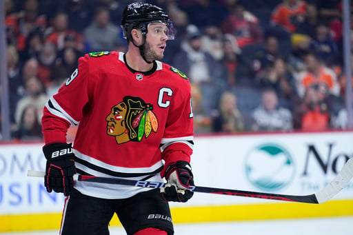 Longtime Blackhawks leader Toews says he's stepping away for health -- but not retiring