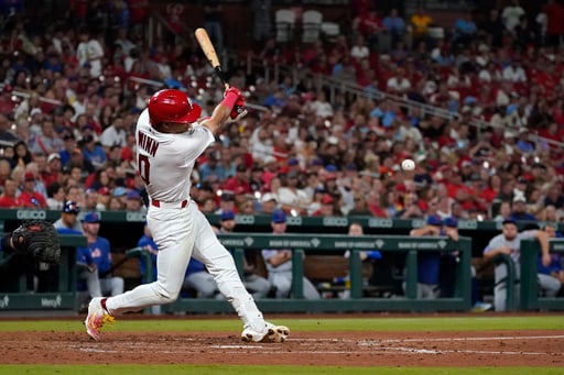 Winn Wins! Cardinals rookie gets back 1st-hit ball after Mets' Alonso throws it into the stands