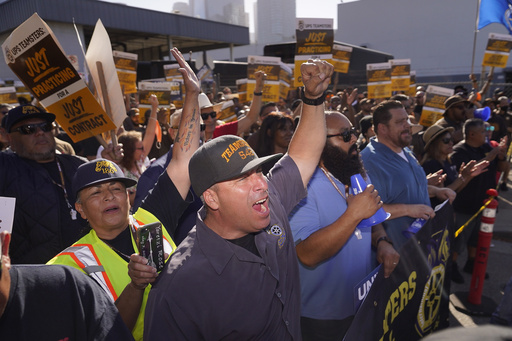 Unionized UPS workers approve contract leaders agreed to in late July