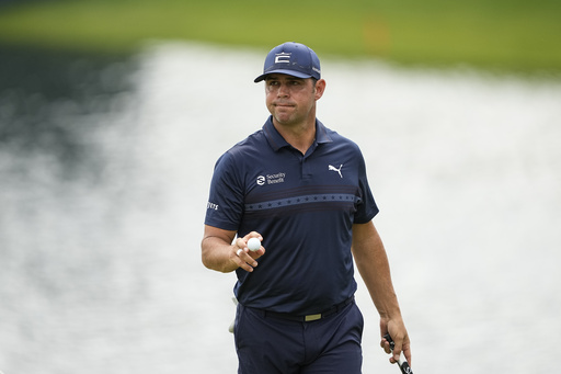 Gary Woodland to have surgery to remove a lesion on his brain