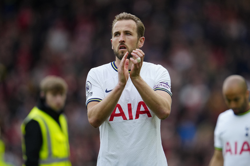 England captain Harry Kane leaves Tottenham for Bayern Munich in search for trophies