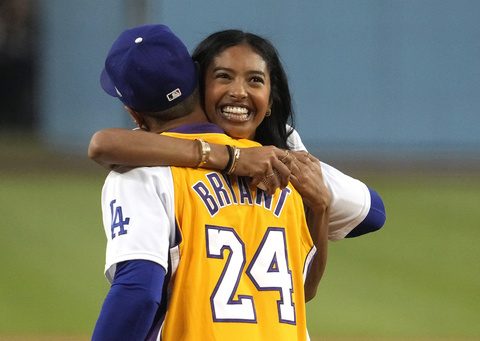 Kobe Bryant's daughter Natalia tosses first pitch on Lakers Night at Dodger Stadium