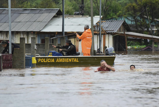 Fierce storm in southern Brazil kills at least 21 people and displaces more than 1,600