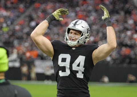 Carl Nassib, first openly gay player to play in NFL games, announces his retirement