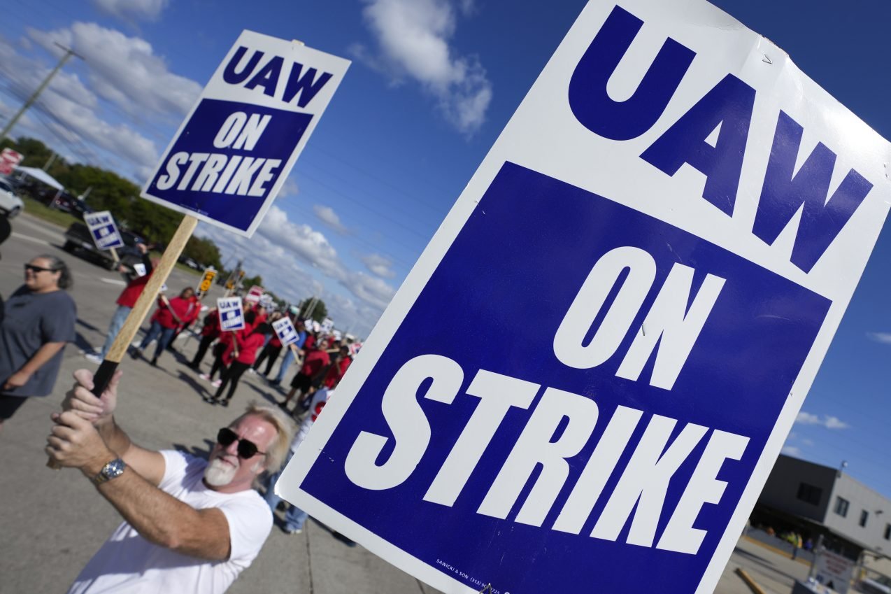 United Auto Workers threaten to expand targeted strike if there is no substantive progress by Friday