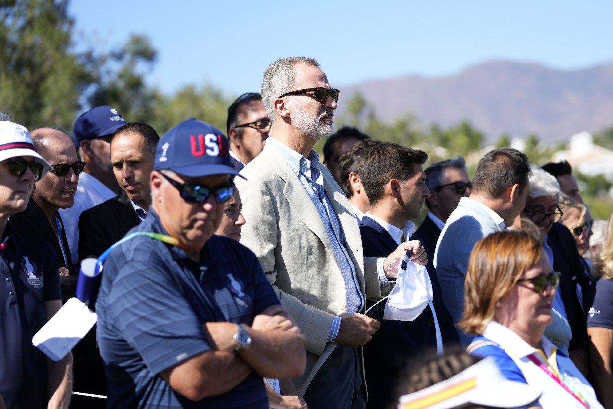 Europe keeps Solheim Cup after first-ever tie against US. Home-crowd favorite Ciganda thrives again