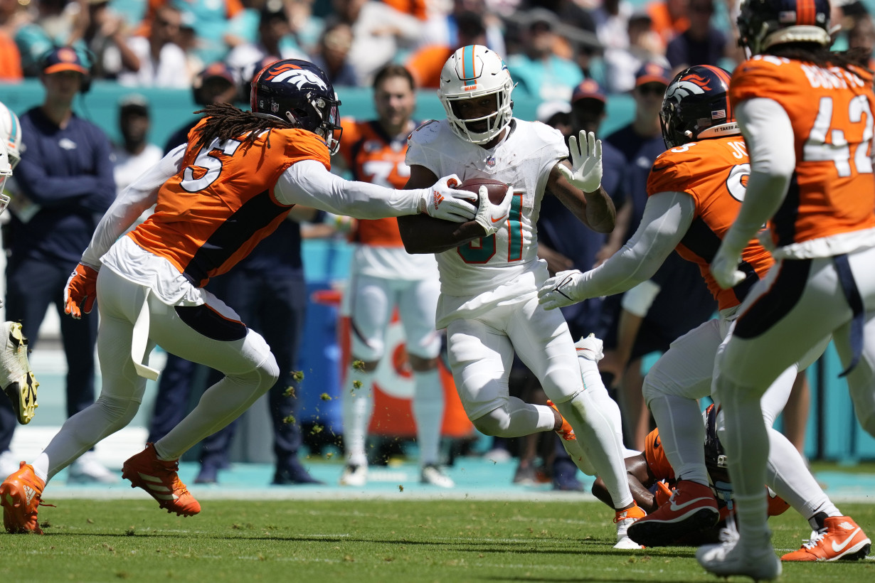 Dolphins rout Broncos 70-20, scoring the most points by an NFL team in a game since 1966