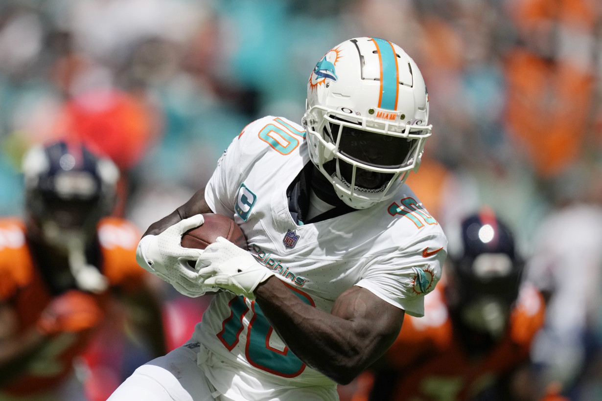 Dolphins rout Broncos 70-20, scoring the most points by an NFL team in a game since 1966