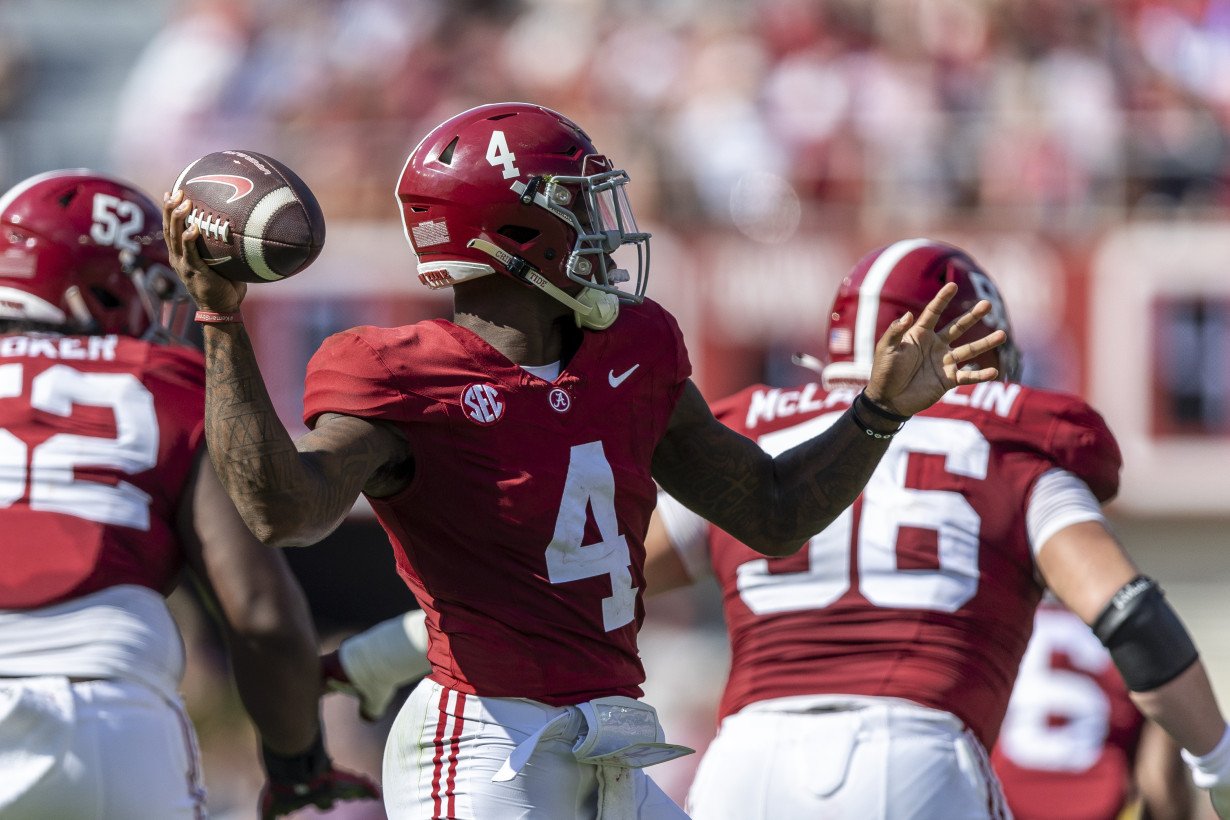 Jalen Milroe, No. 13 Alabama's defense key 24-10 win over No. 15 Ole Miss