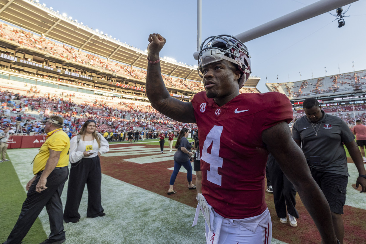 Jalen Milroe, No. 13 Alabama's defense key 24-10 win over No. 15 Ole Miss