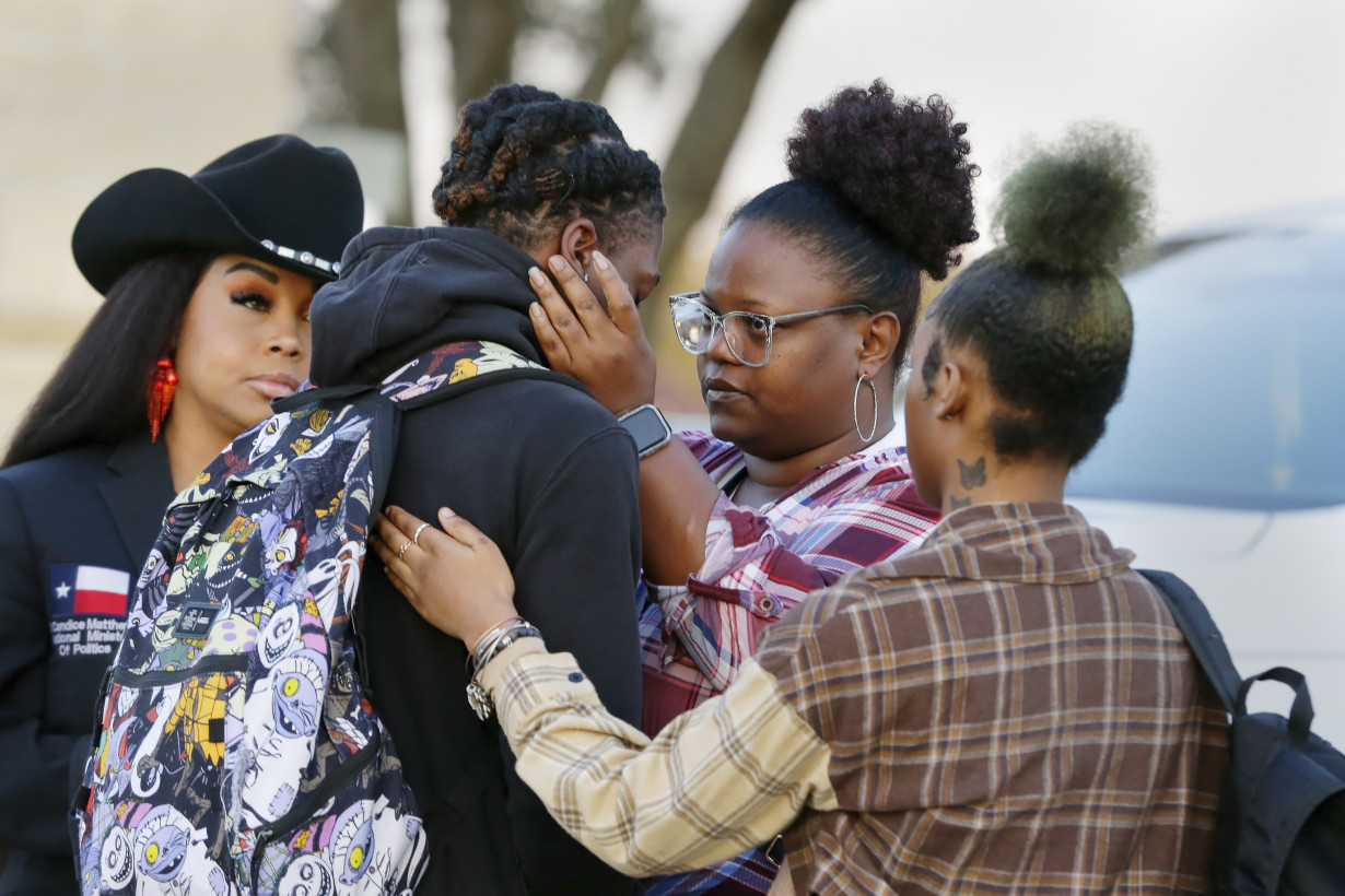 Debate over a Black student's suspension over his hairstyle in Texas ramps up with probe and lawsuit