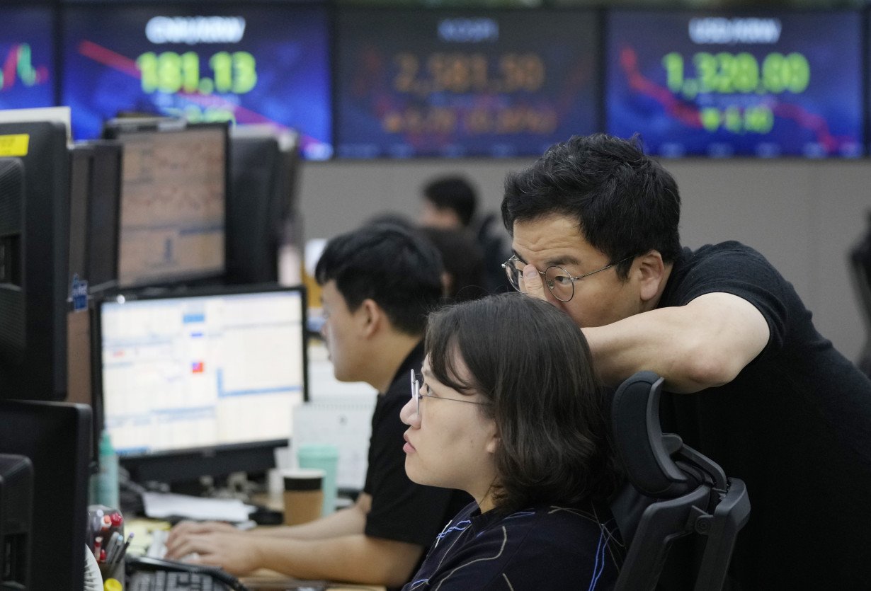 Stock market today: Asian shares decline ahead of Fed decision on rates