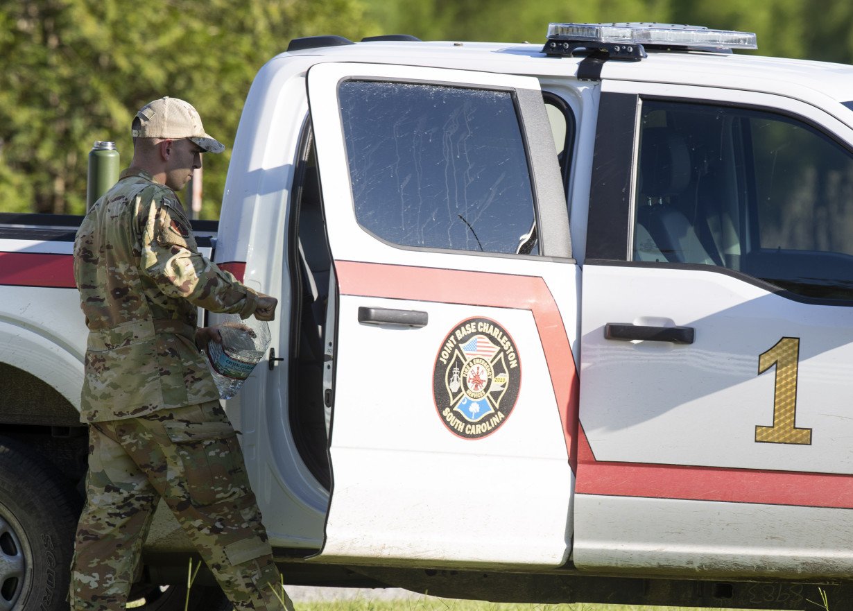 Officials find debris from F-35 fighter jet that crashed in South Carolina after pilot ejected