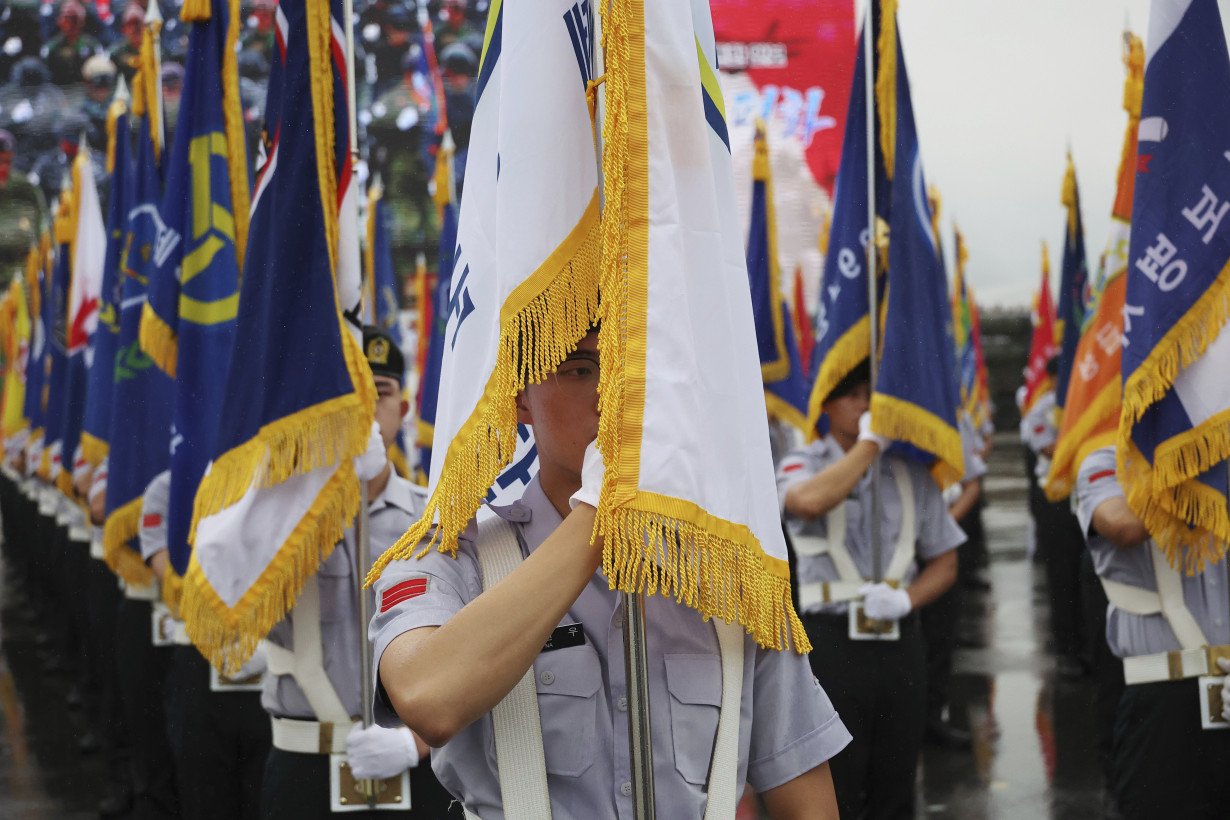 South Korea parades troops and powerful weapons in its biggest Armed Forces Day ceremony in years