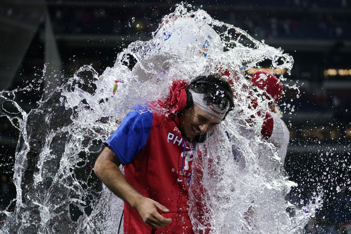 Phillies' injured first baseman Rhys Hoskins remains a long shot to make postseason roster